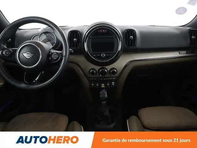 MINI Countryman view 12