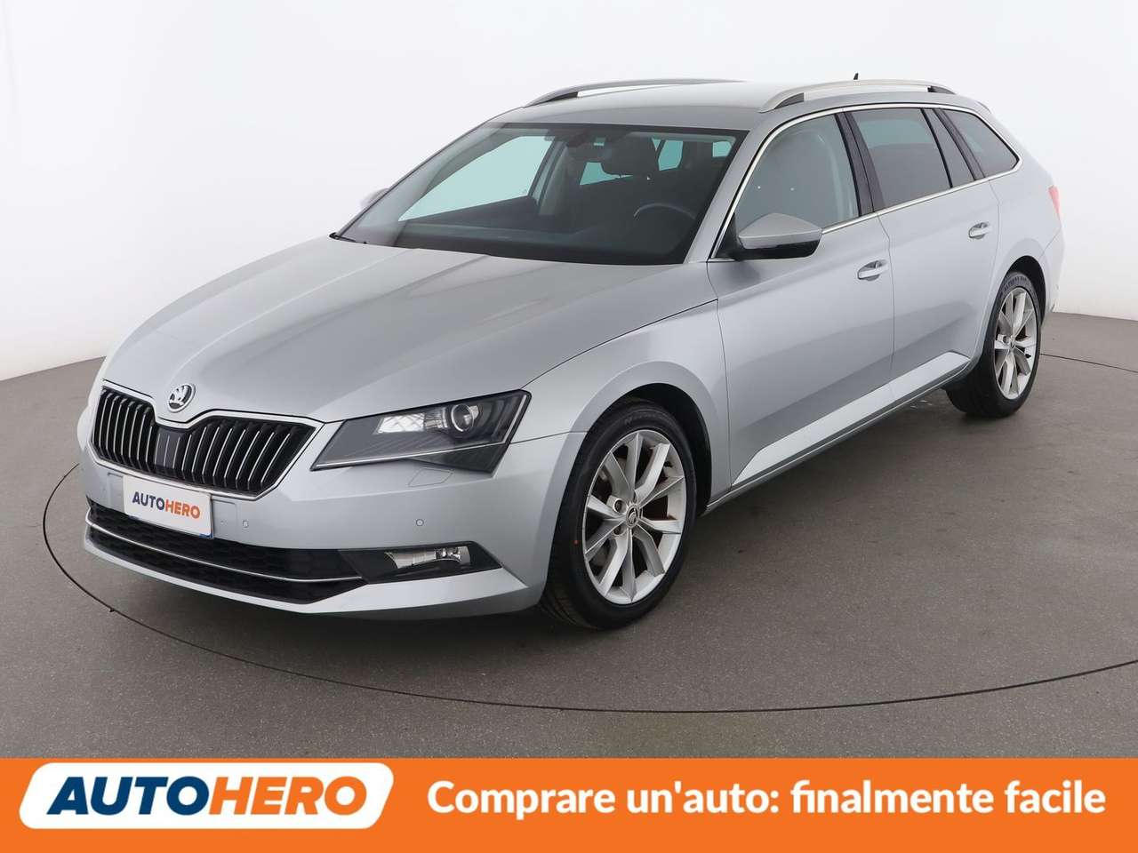 Skoda Superb 2.0 TDI Ambition Wagon DSG