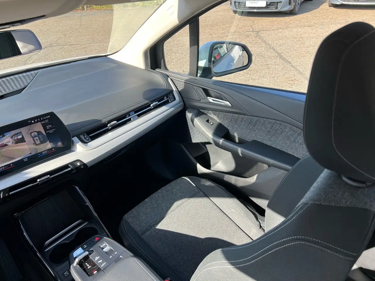 BMW 218 d Active Tourer RFK Head-Up Navi LED Shz, миниатюра 29