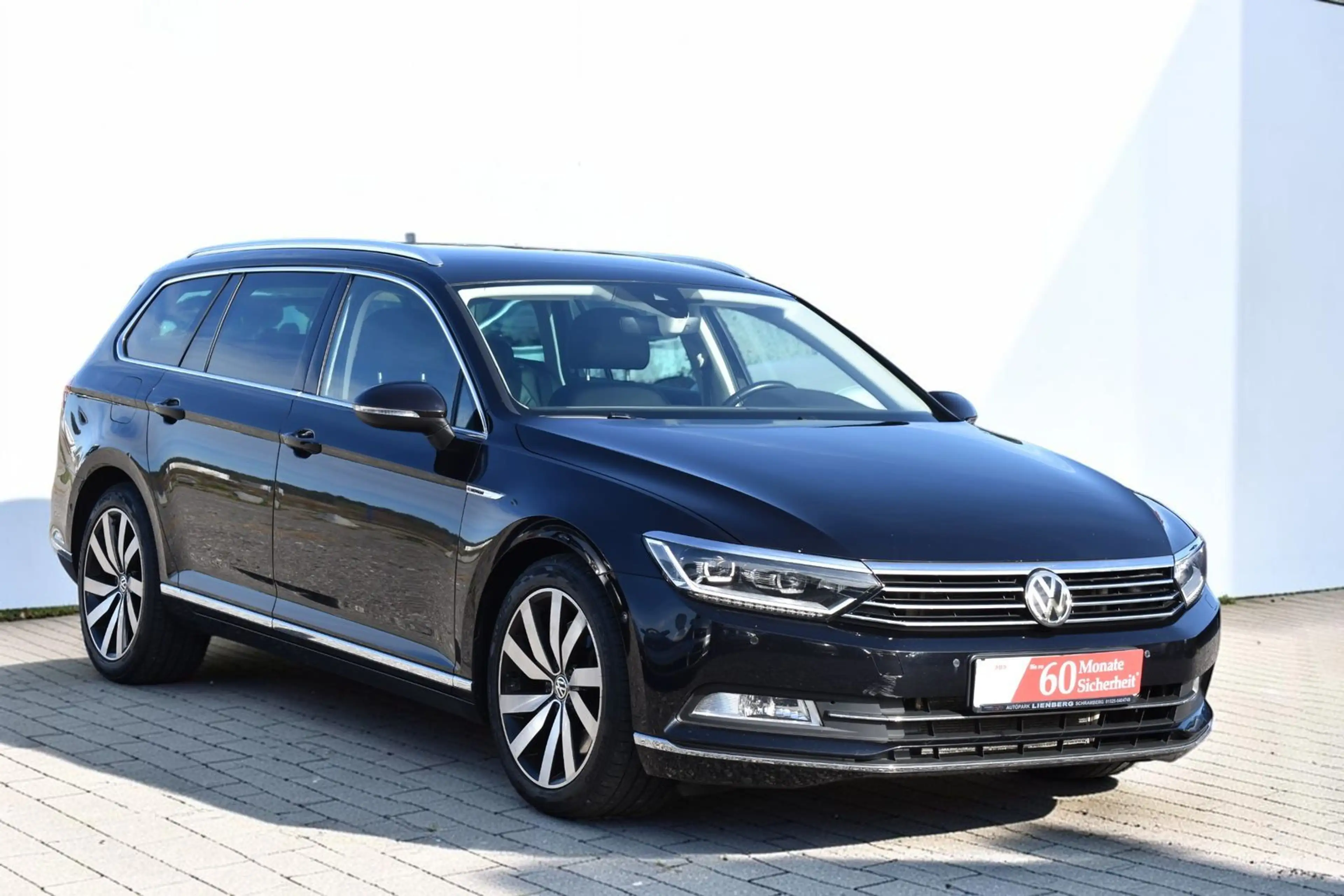 Volkswagen Passat Variant 2.0TDI*Highline*4Motion*Leder*LED — photo 2