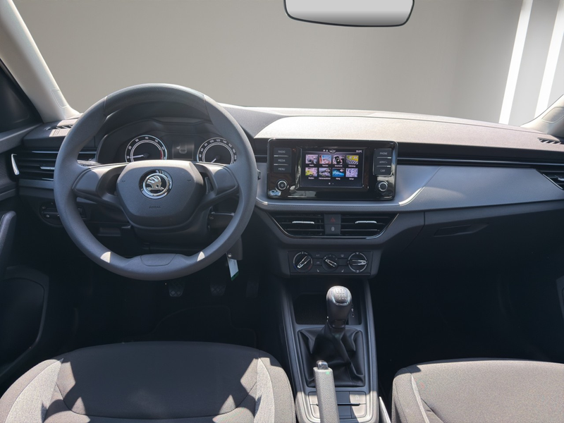 Skoda Scala Cool Plus Klima Einparkhilfe Sitzheizung — photo 14