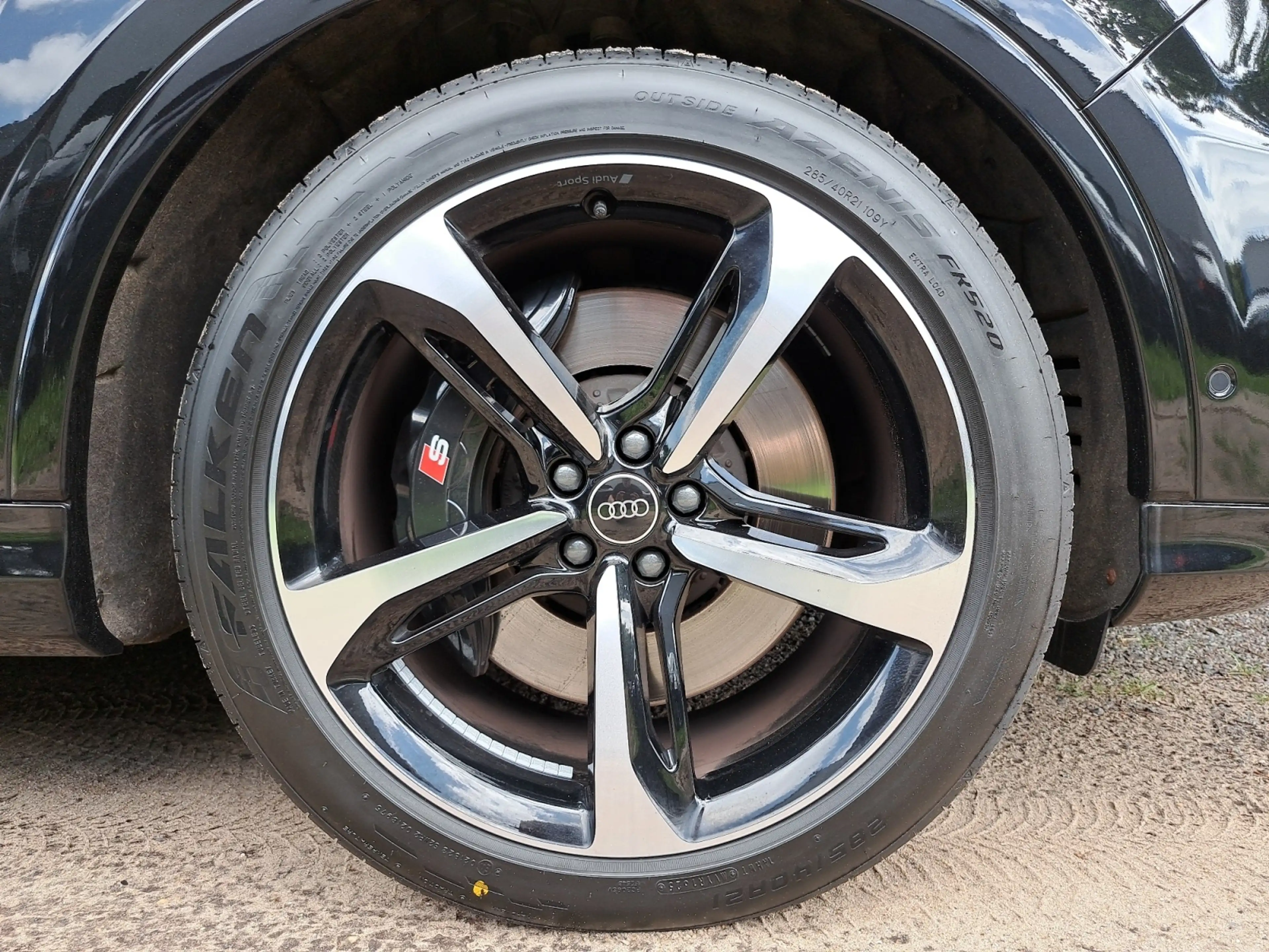 Audi SQ7 4.0 TFSI quattro tiptr. AHK MATRIX 21" KAM 4xSHZ — photo 9