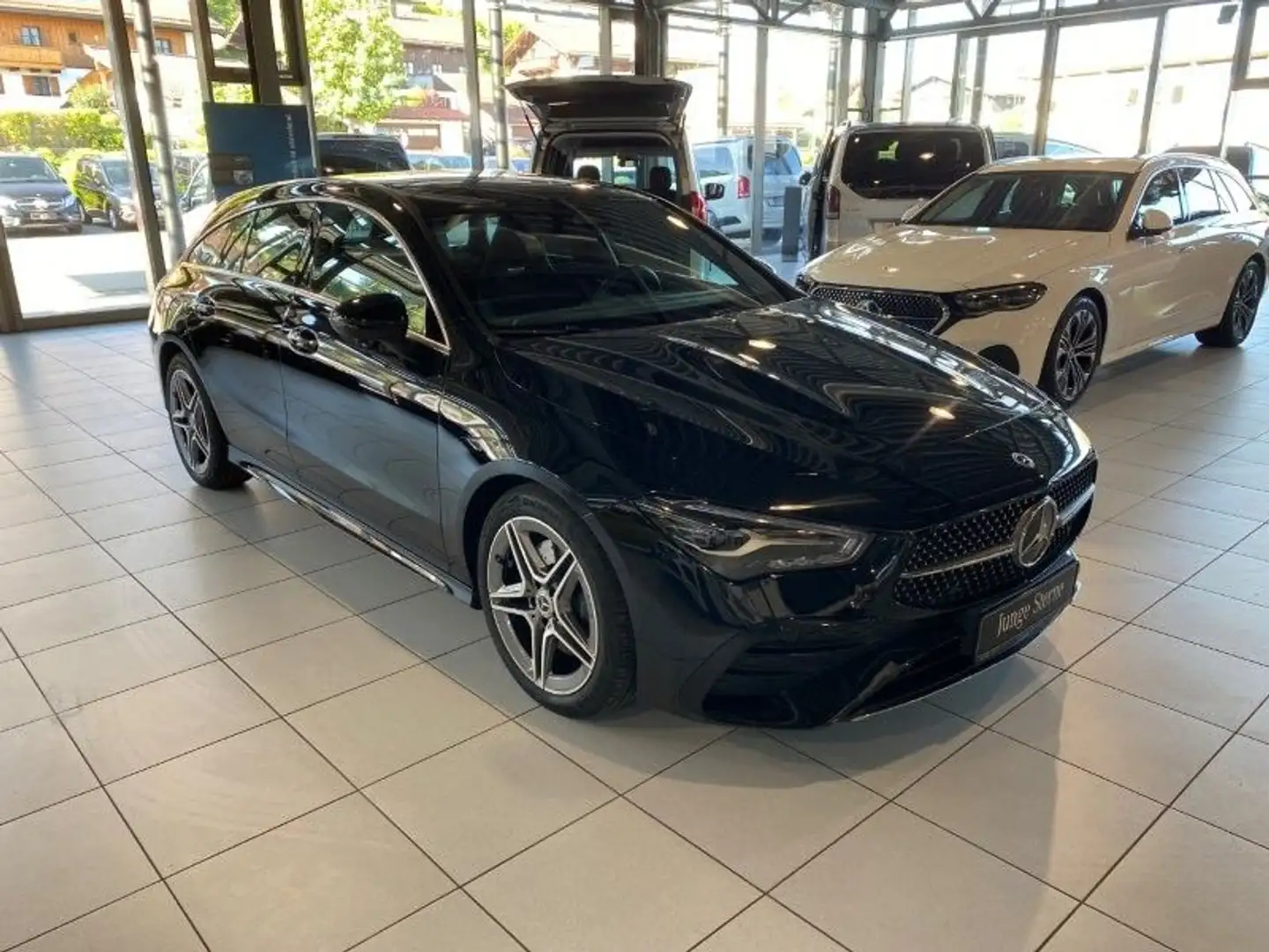 Mercedes-Benz CLA 200 AMG Line Advanced Plus Keyless Winter Noir - 2