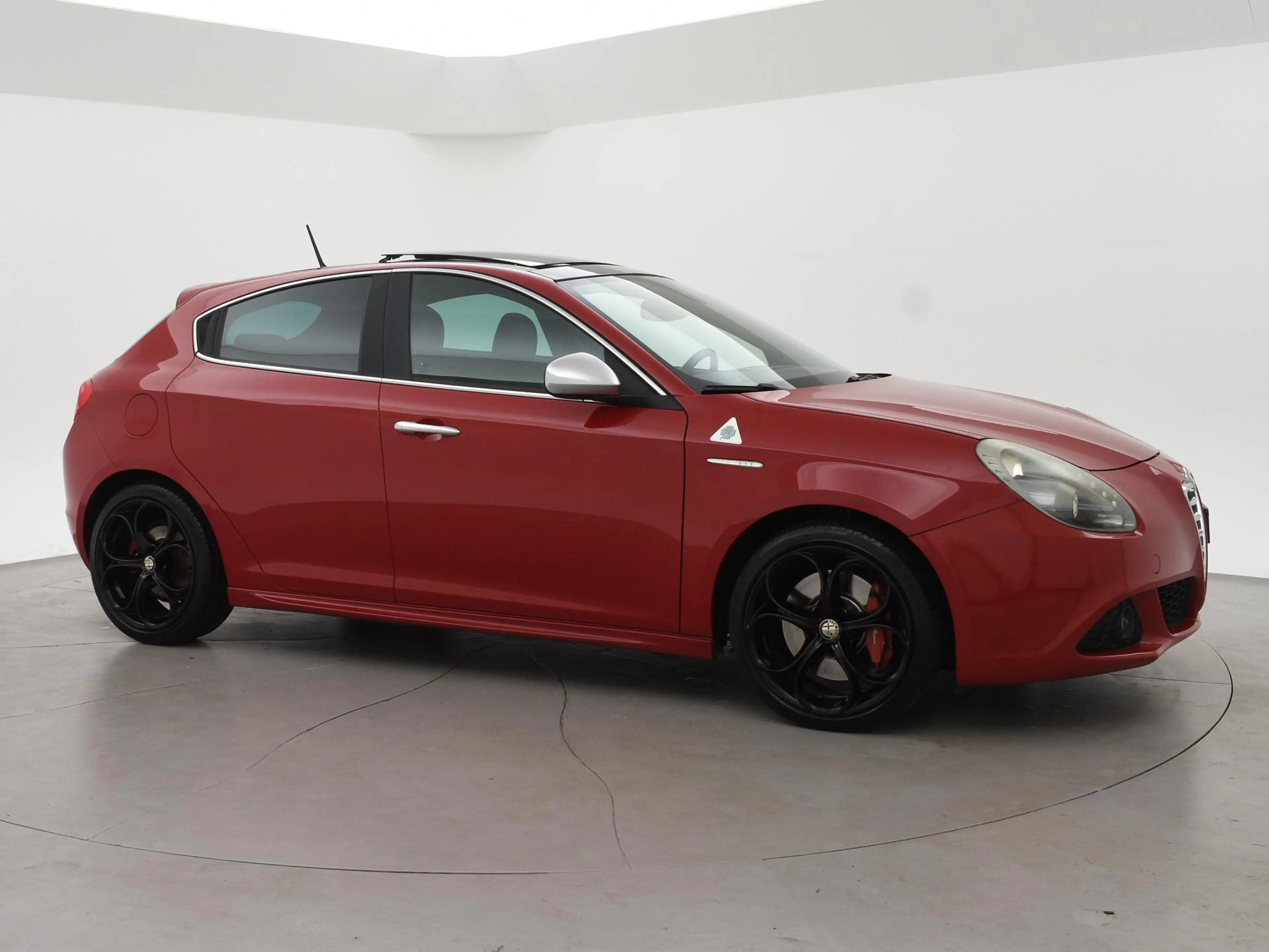 Alfa Romeo Giulietta 1.7 TBi QUADRIFOGLIO VERDE 235 PK + PANORAMADAK | — photo 25