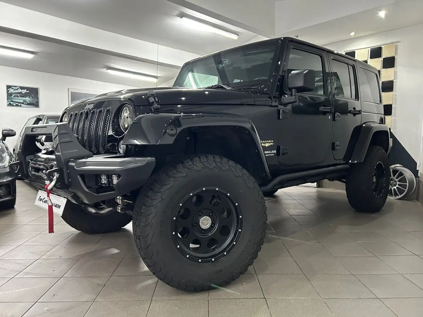 Jeep Wrangler Unlimited Sahara*Eyecatcher*42TKM*LED* Schwarz - 2