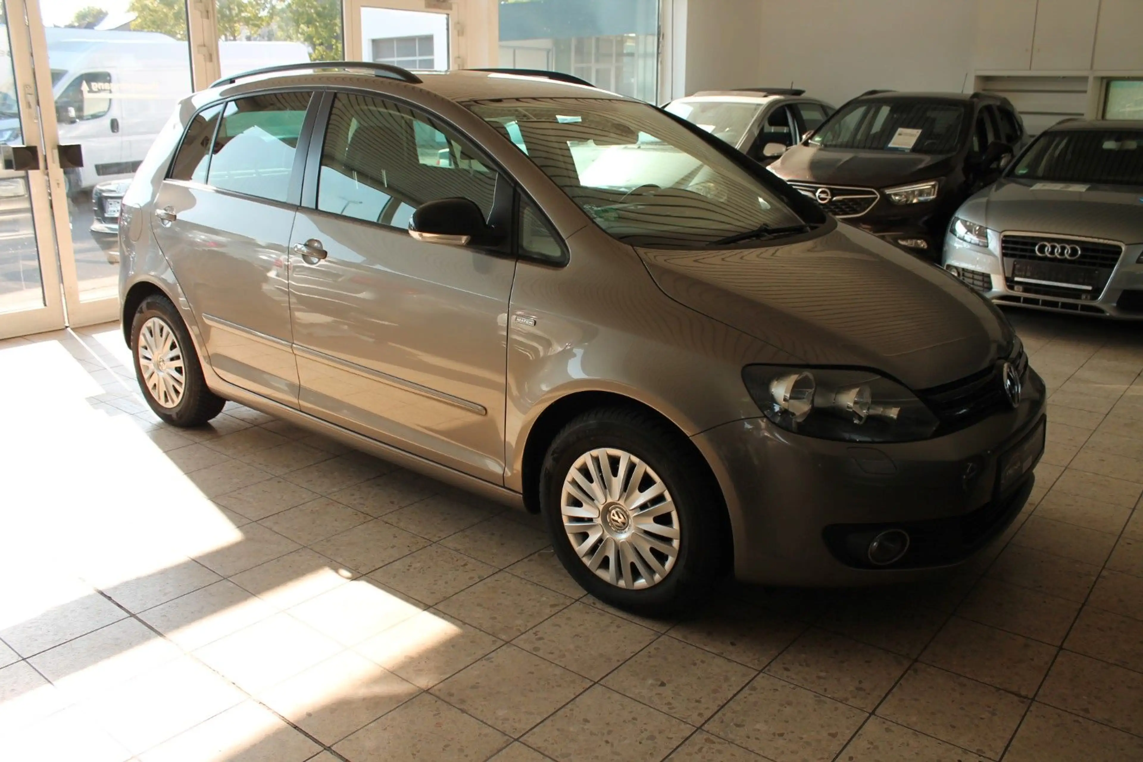 Volkswagen Golf Plus — photo 3