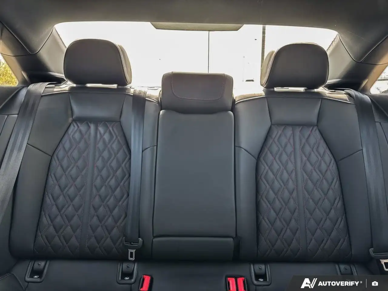 Audi S3 снимка Audi S3