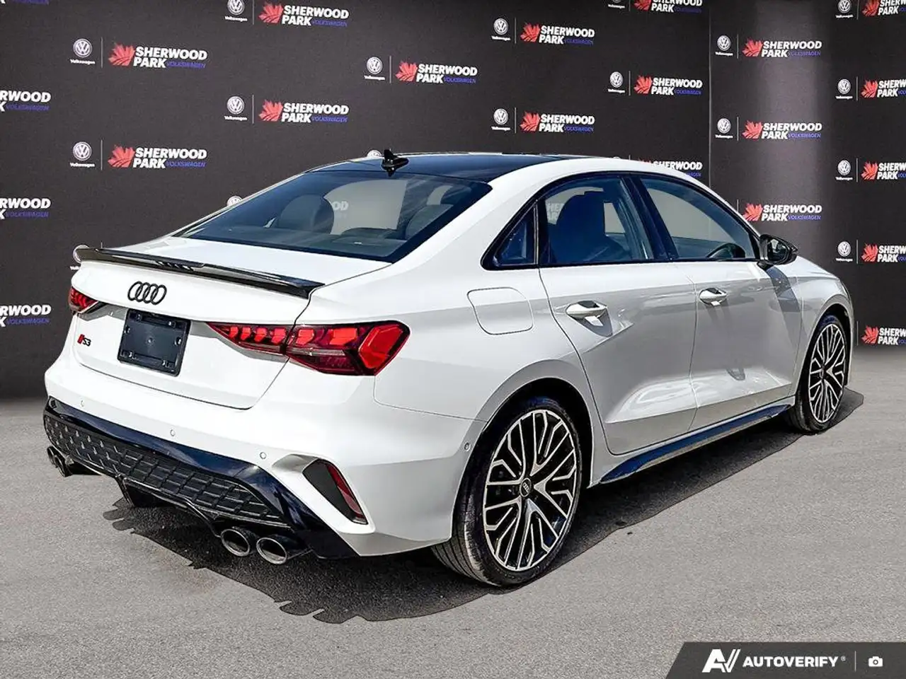 Audi S3 снимка Audi S3