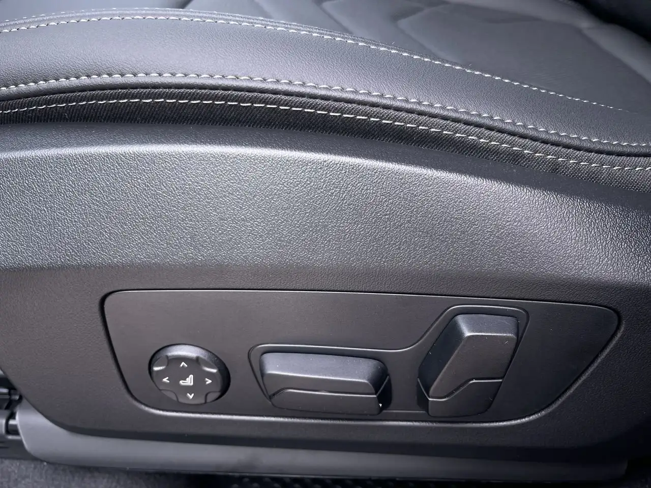 BMW X1 снимка BMW X1