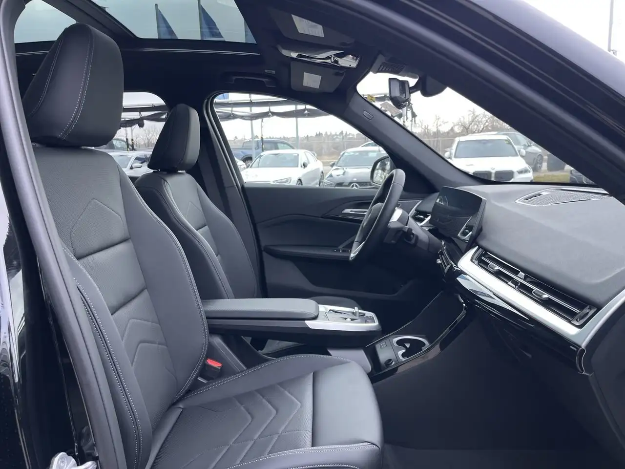 BMW X1 снимка BMW X1