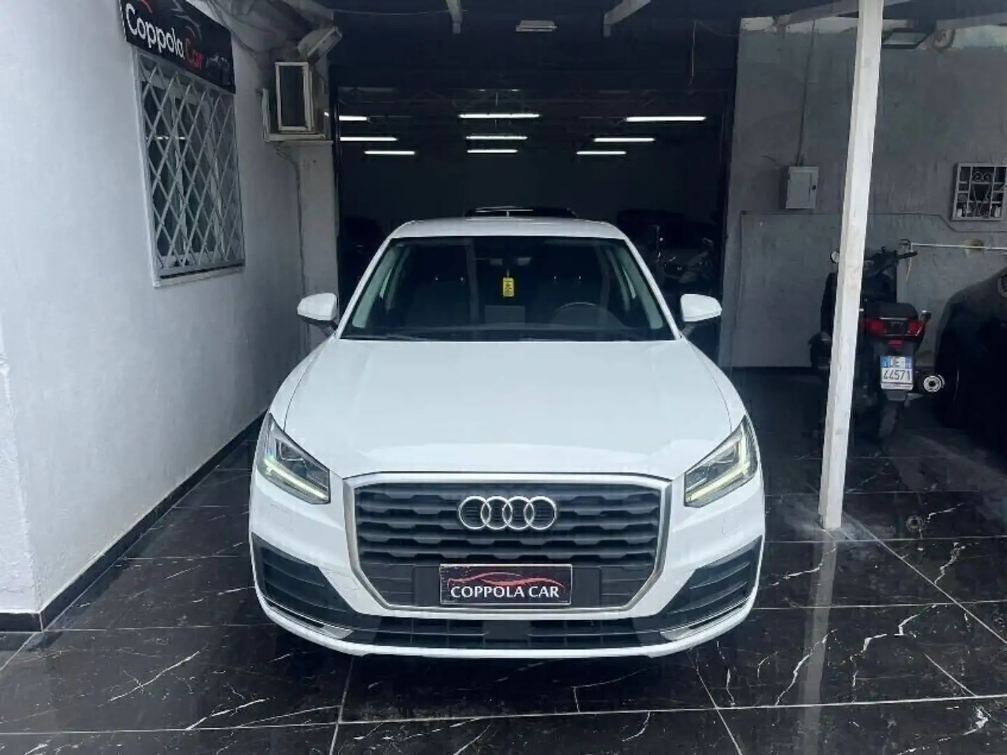 Audi Q2 S-LINE TDI S TRONIC Blanc - 2