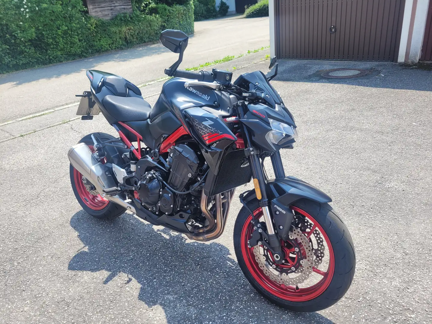 Kawasaki 900 Z Weiß - 1