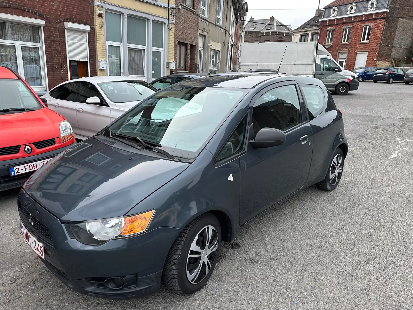 Mitsubishi Colt Colt 1.1i ClimaXX Gris - 1