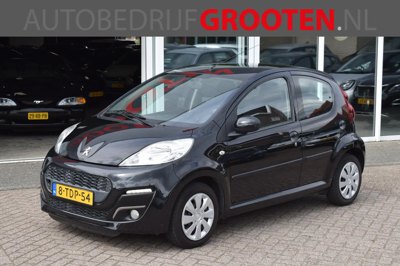 Peugeot 107 1.0 Active//Airco//5drs//72.610km!! Noir - 1