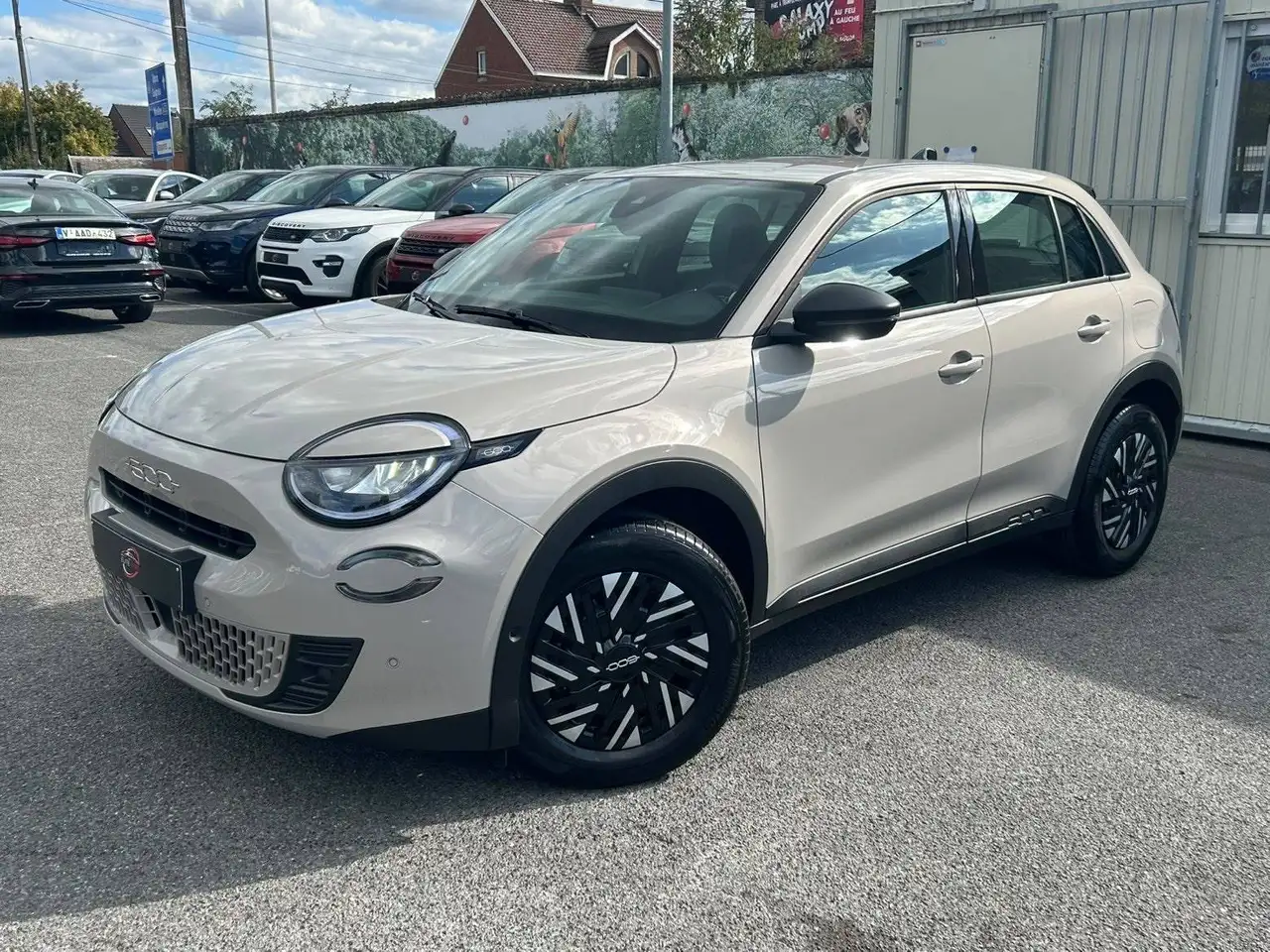 Fiat 600 1.2 Hybrid DCT / CAMERA / CARPLAY / COMME NEUVE