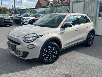 600 1.2 Hybrid DCT / CAMERA / CARPLAY / COMME NEUVE
