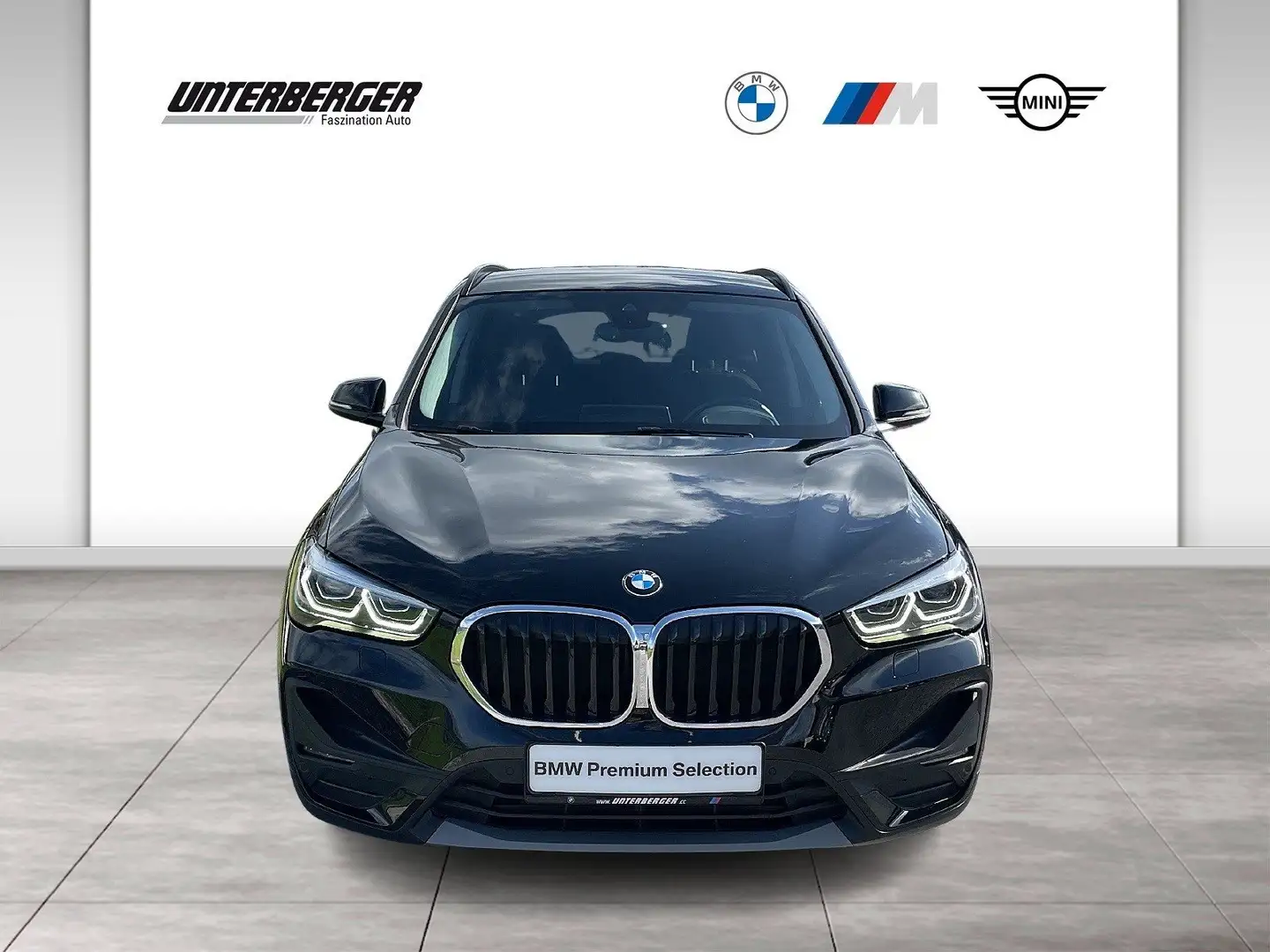 BMW X1 sDrive16d Modell Advantage | Österreich-Paket | Noir - 2