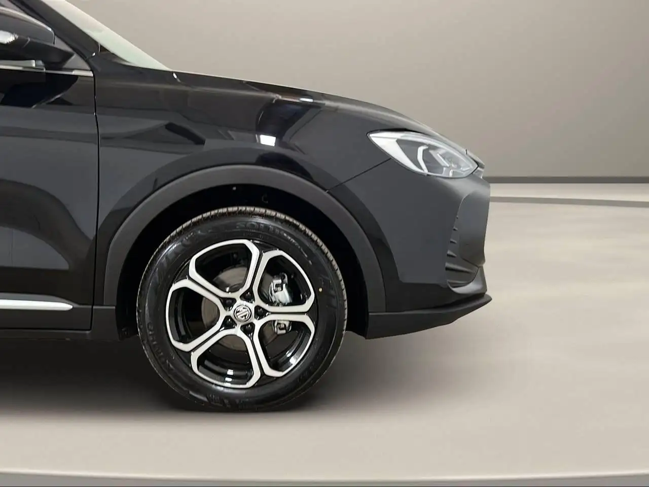 MG ZS 1.5 Comfort VARI COLORI DISPONIBILI 41