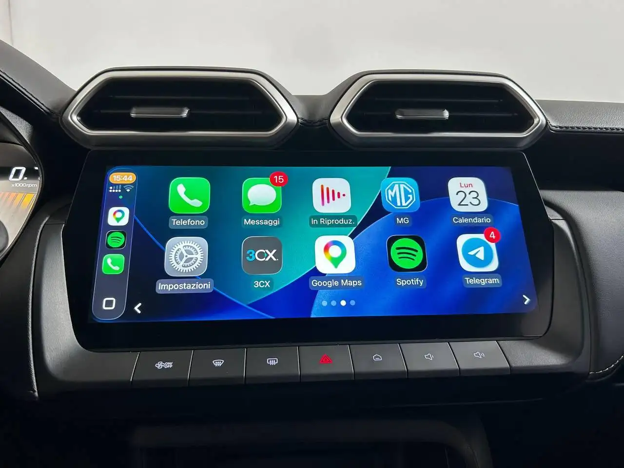 MG ZS 1.5 Comfort VARI COLORI DISPONIBILI 21