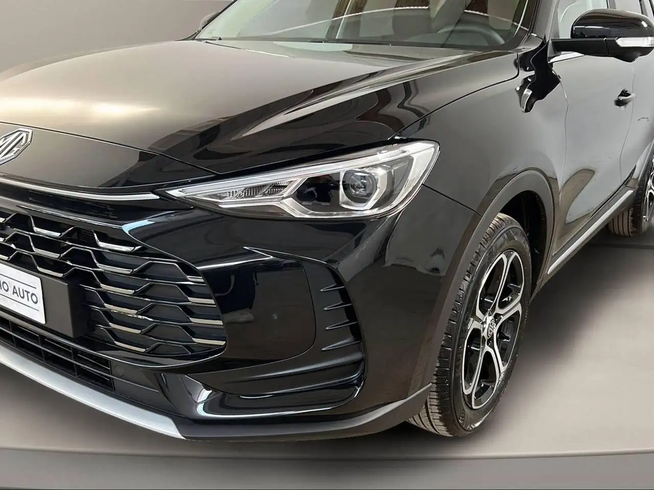 MG ZS 1.5 Comfort VARI COLORI DISPONIBILI 31