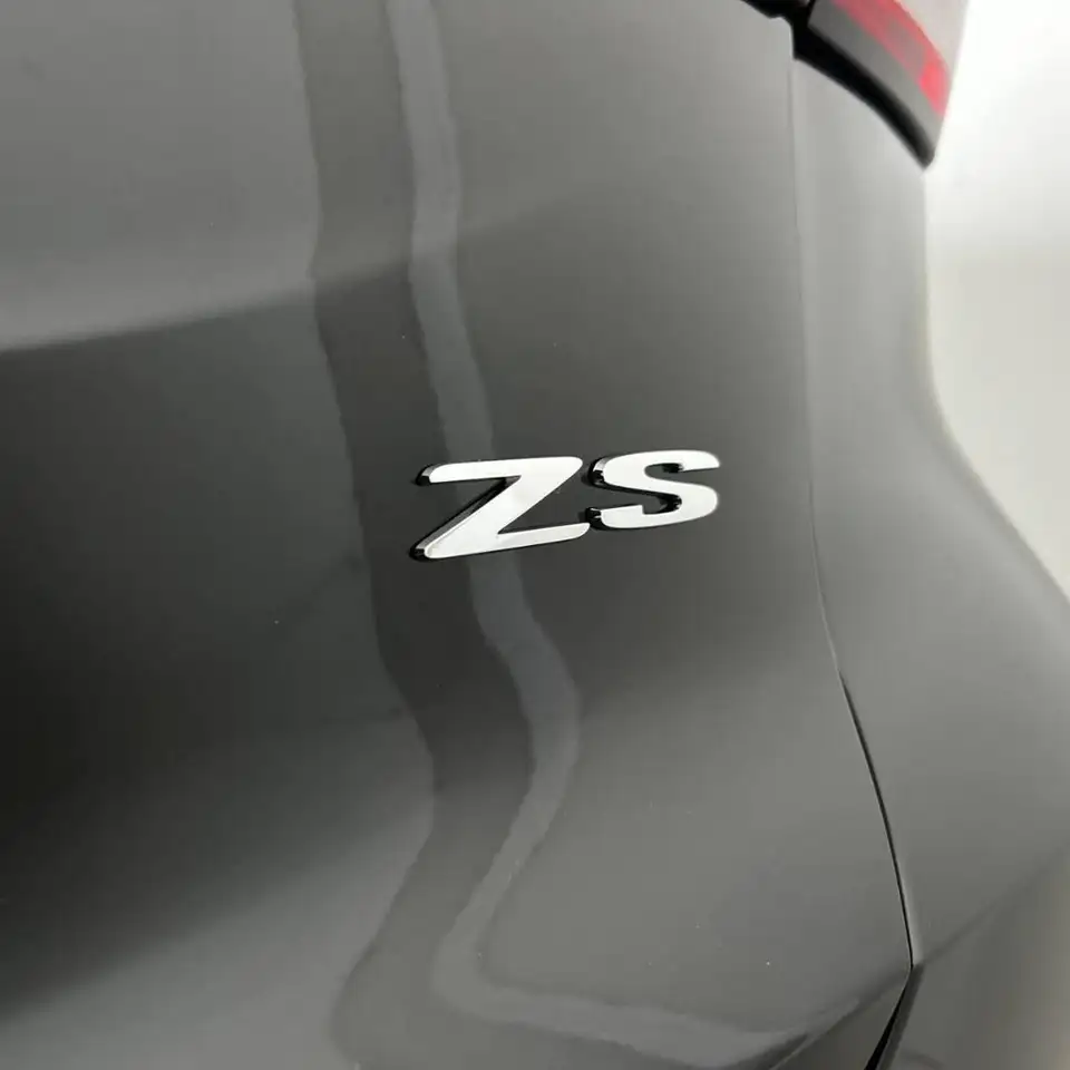 MG ZS 1.5 Comfort VARI COLORI DISPONIBILI 36