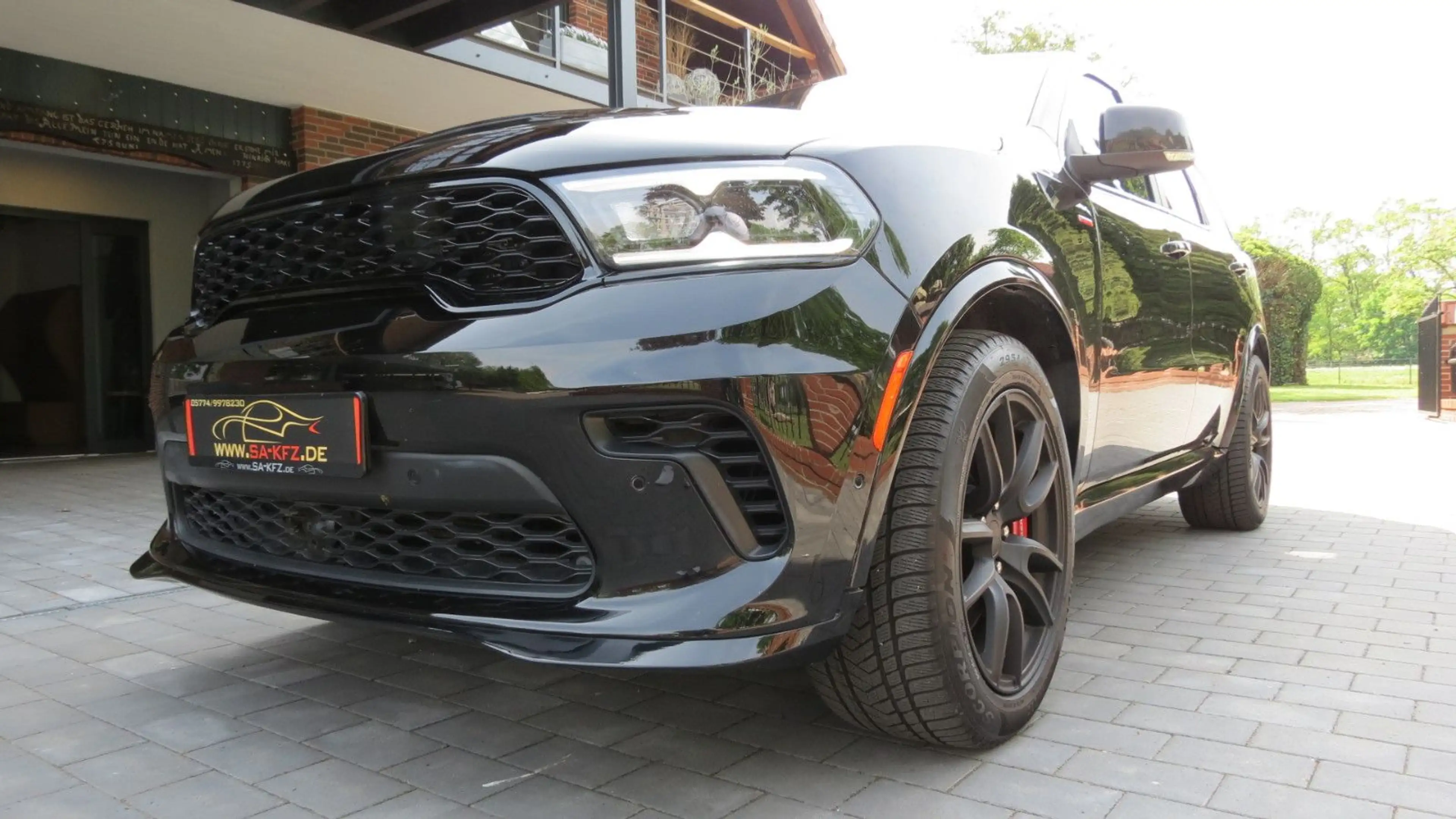 Dodge Durango 6,4 SRT-6 SITZER/TRACK PAK/NIGHT-PAKET — photo 2