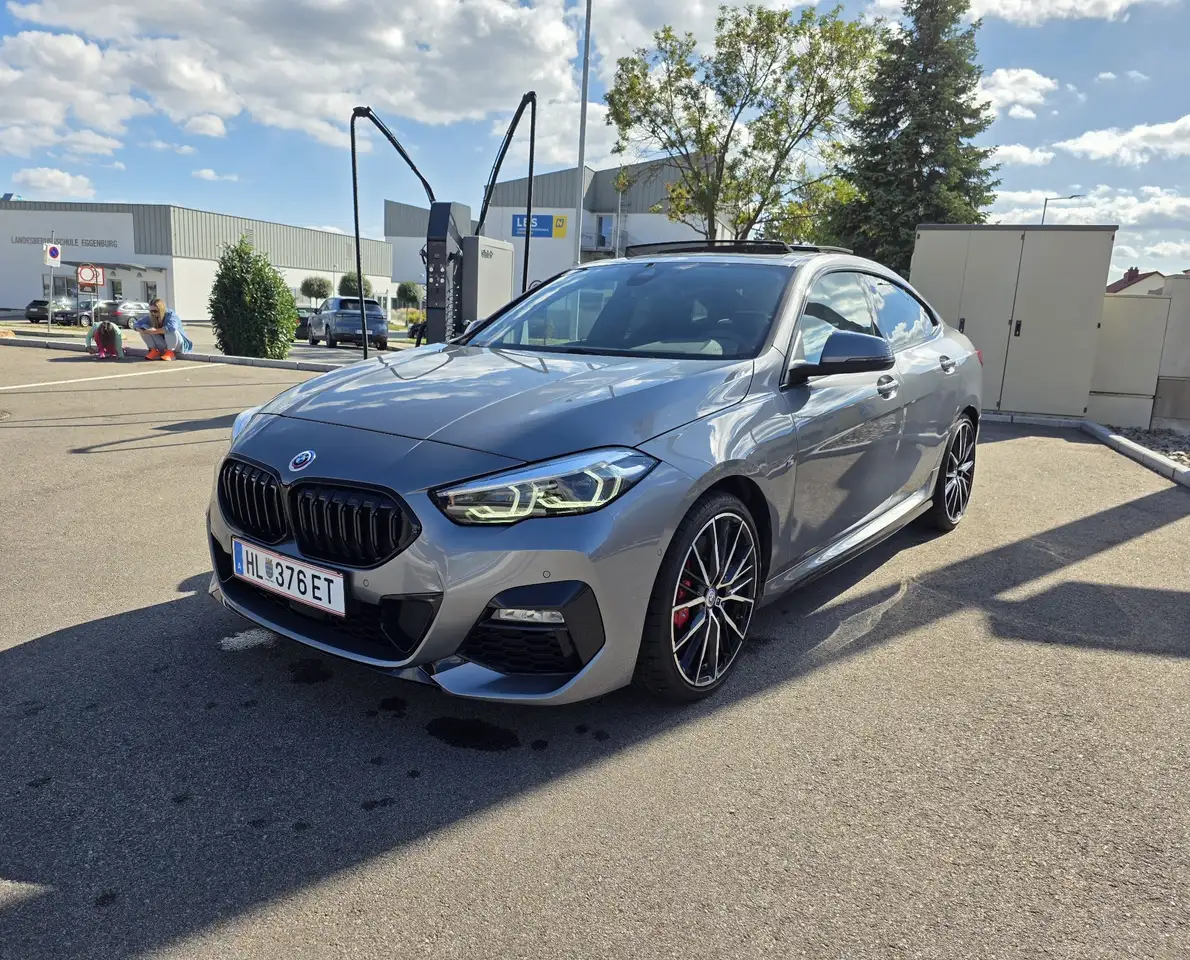 BMW 220
