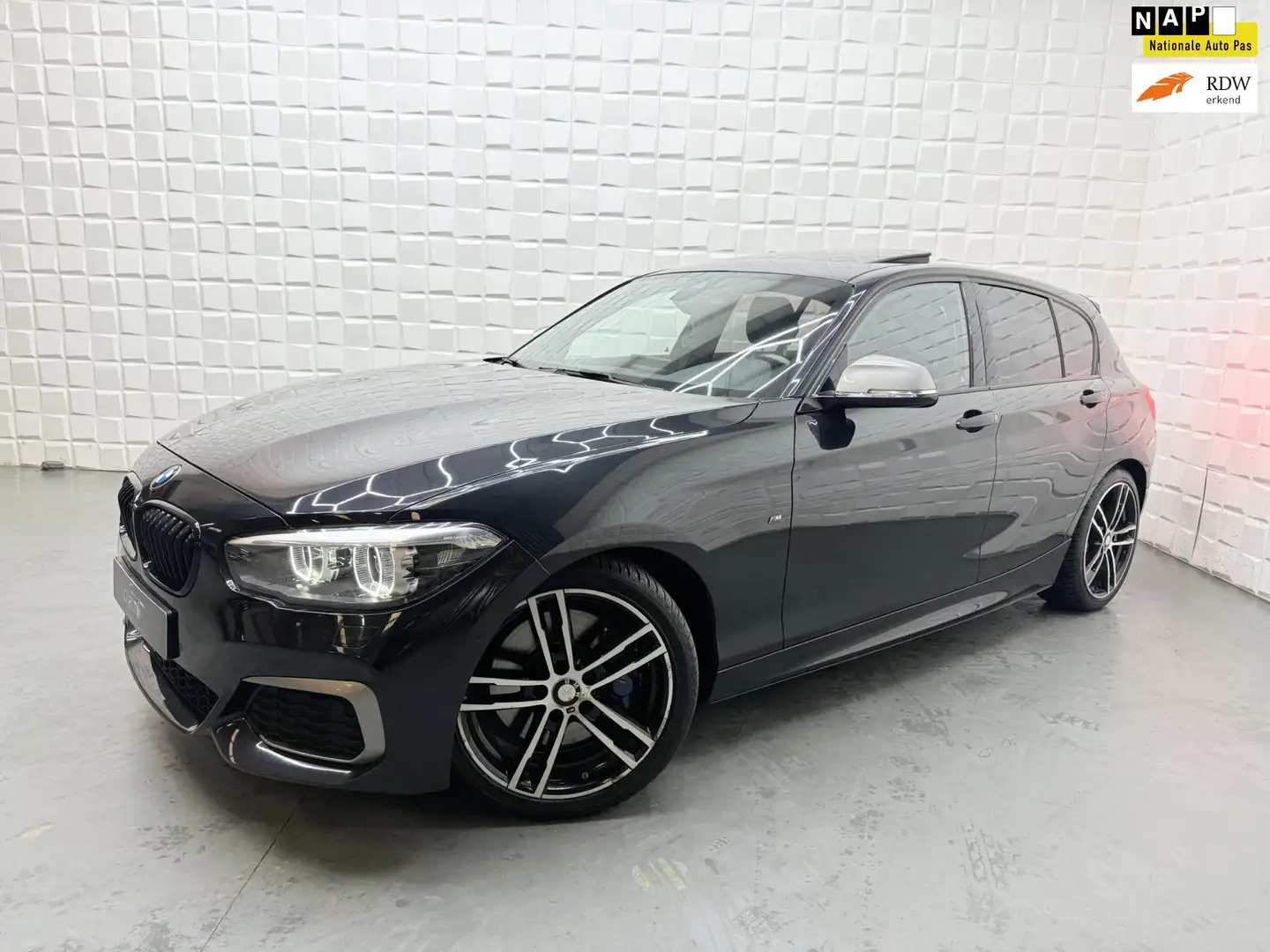 BMW 140 1-serie M140i Edition Shadow High Executive DAK H& Noir - 1