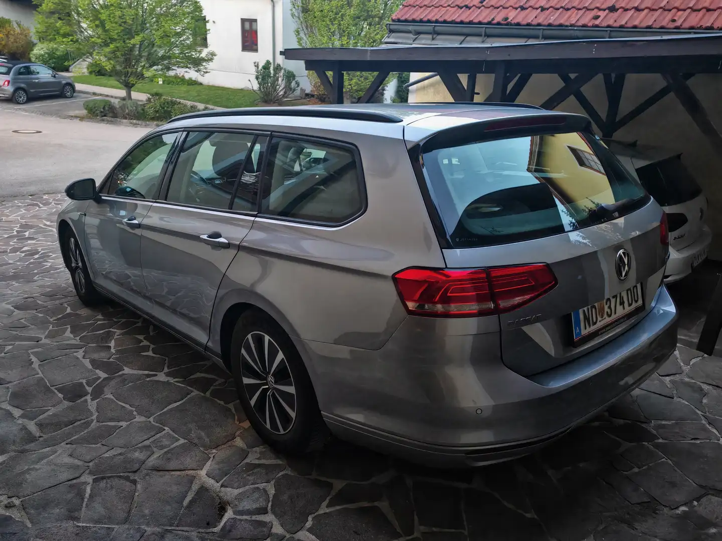 Volkswagen Passat Variant Passat Variant BlueMotion 1,6 TDI Trendline Grau - 2