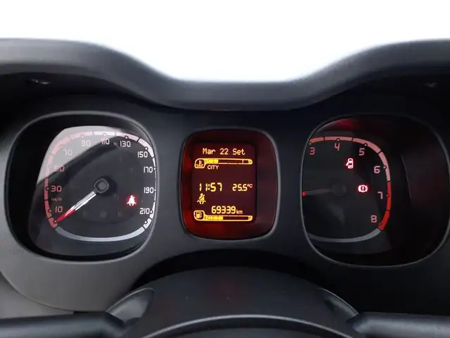 Fiat Panda view 12