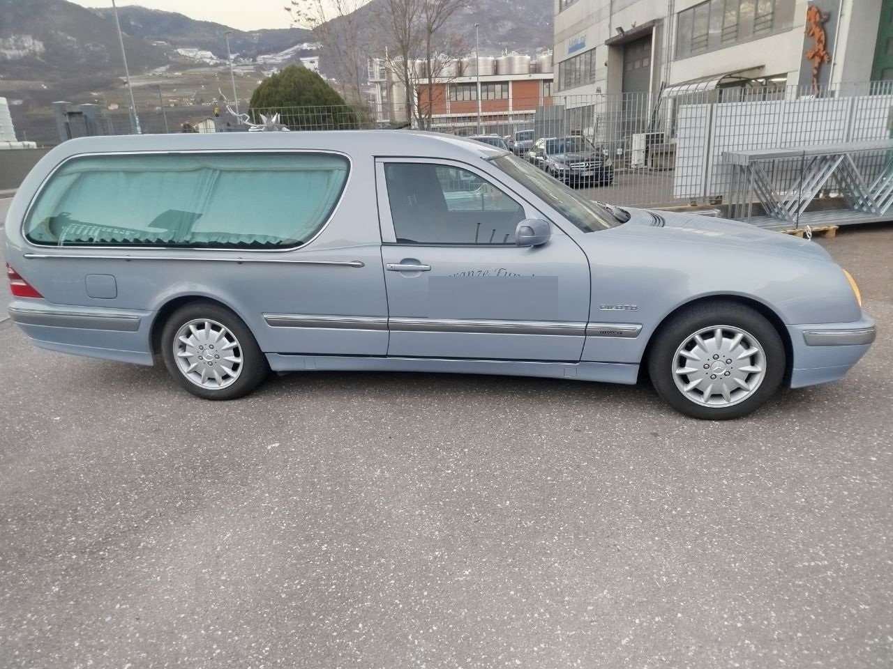 Mercedes-Benz E 270 Classe E cdi Elegance CARROFUNEBRE