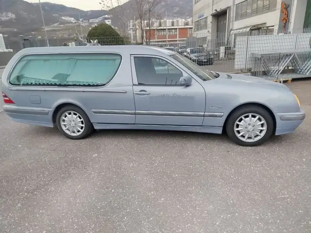 Mercedes-Benz E 270 Classe E cdi Elegance CARROFUNEBRE