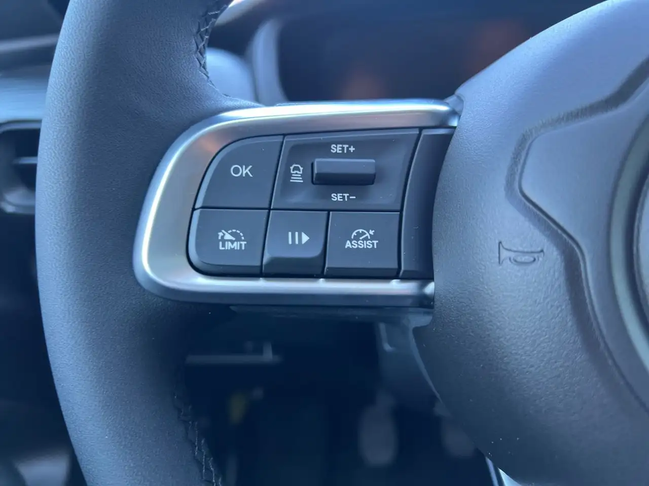 Jeep Avenger 1.2 Turbo Altitude, миниатюра 21