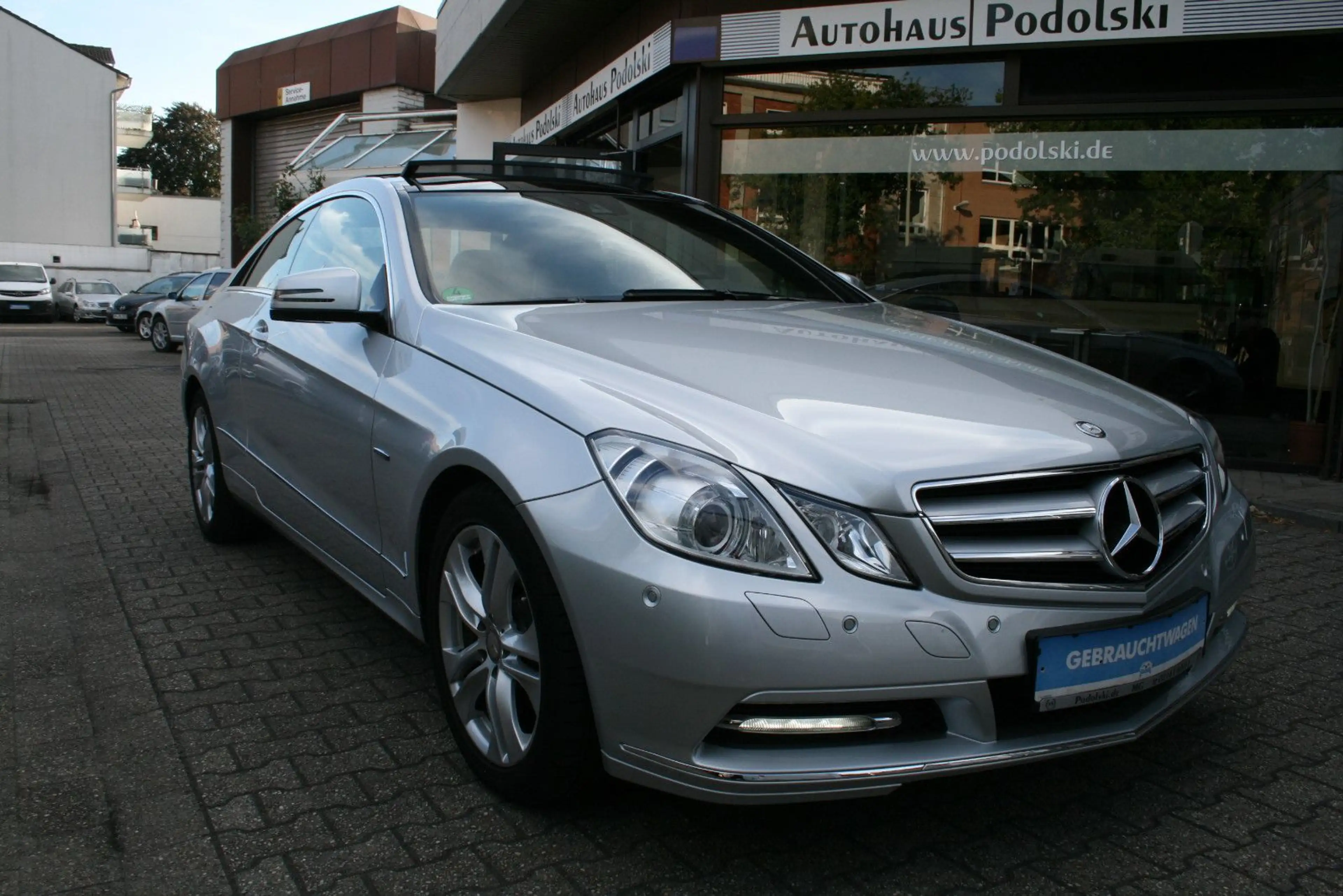 Mercedes-Benz E 250 E250 Autom BlueEfficiency Coupe | Pano|W/S Räder
