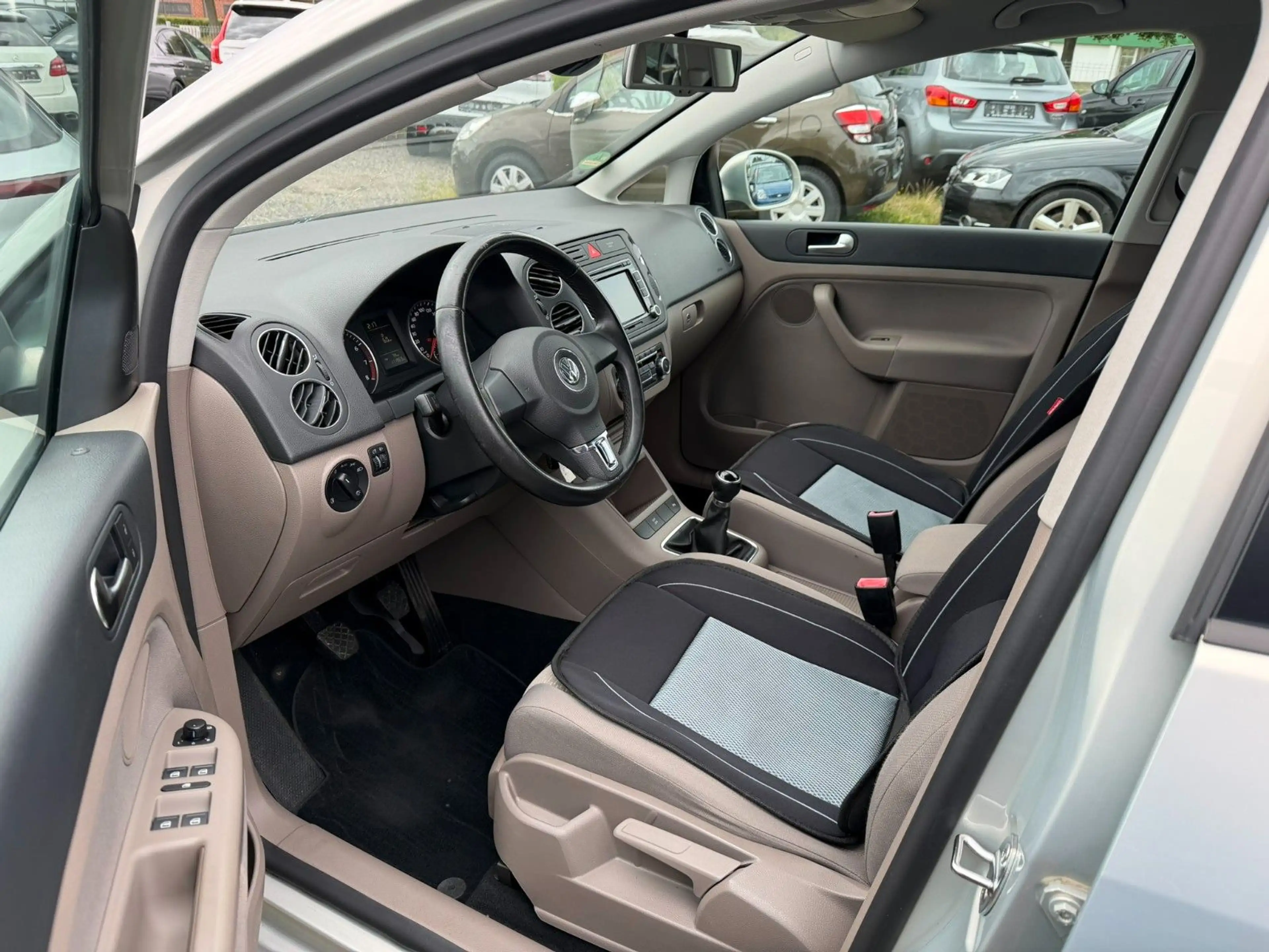 Volkswagen Golf Plus VI Comfortline 1-Hand Scheckheft SR+WR — photo 11