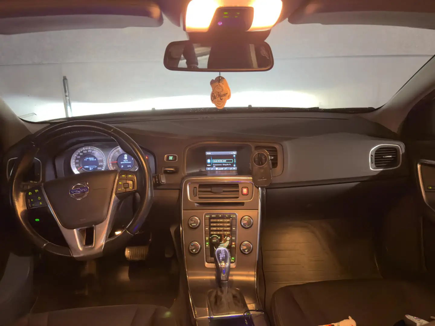 Volvo S60 Grau - 2