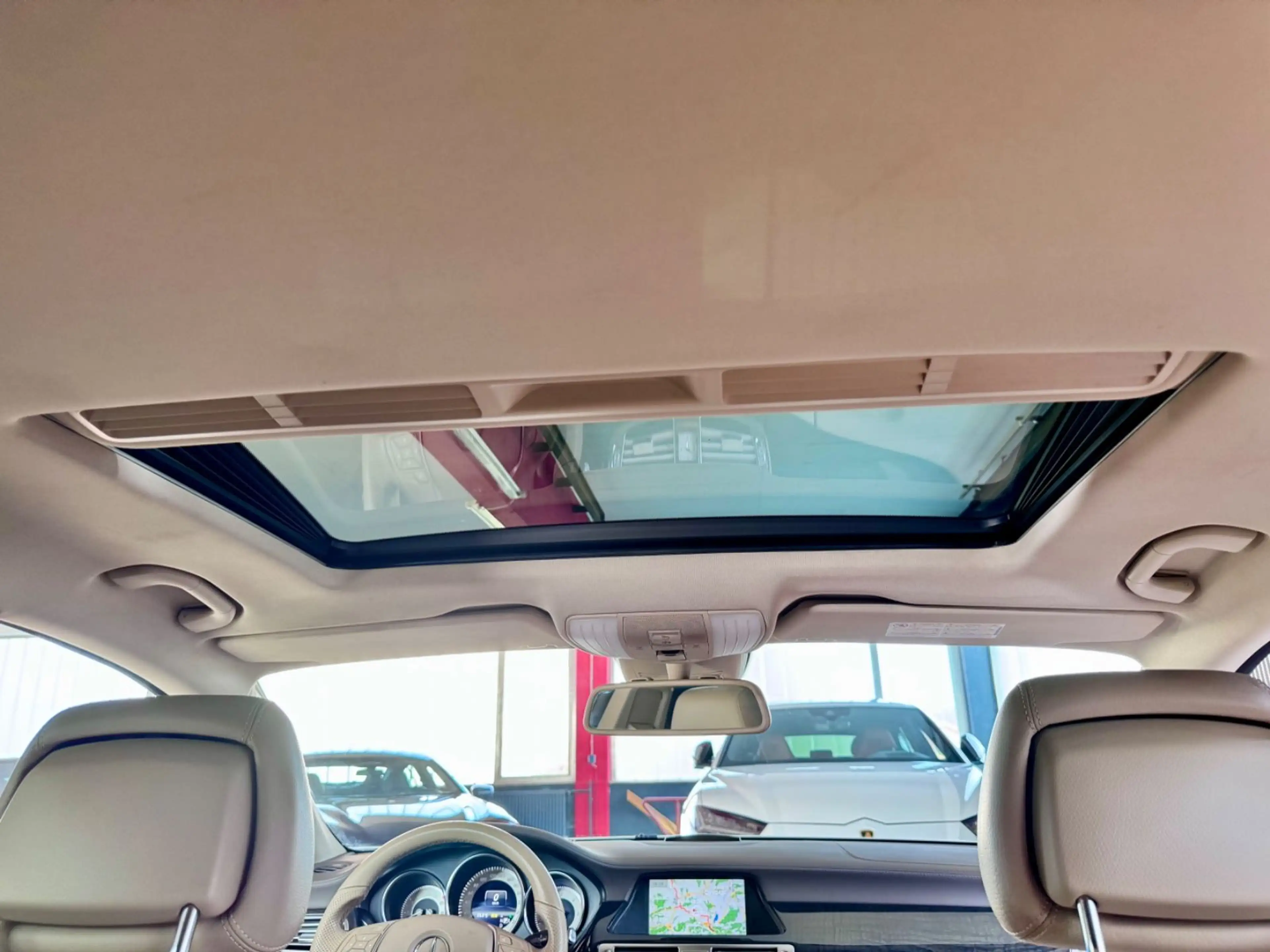 Mercedes-Benz CLS 350 4Matic Glasdach ILS Airmatic AHK 19" — photo 14