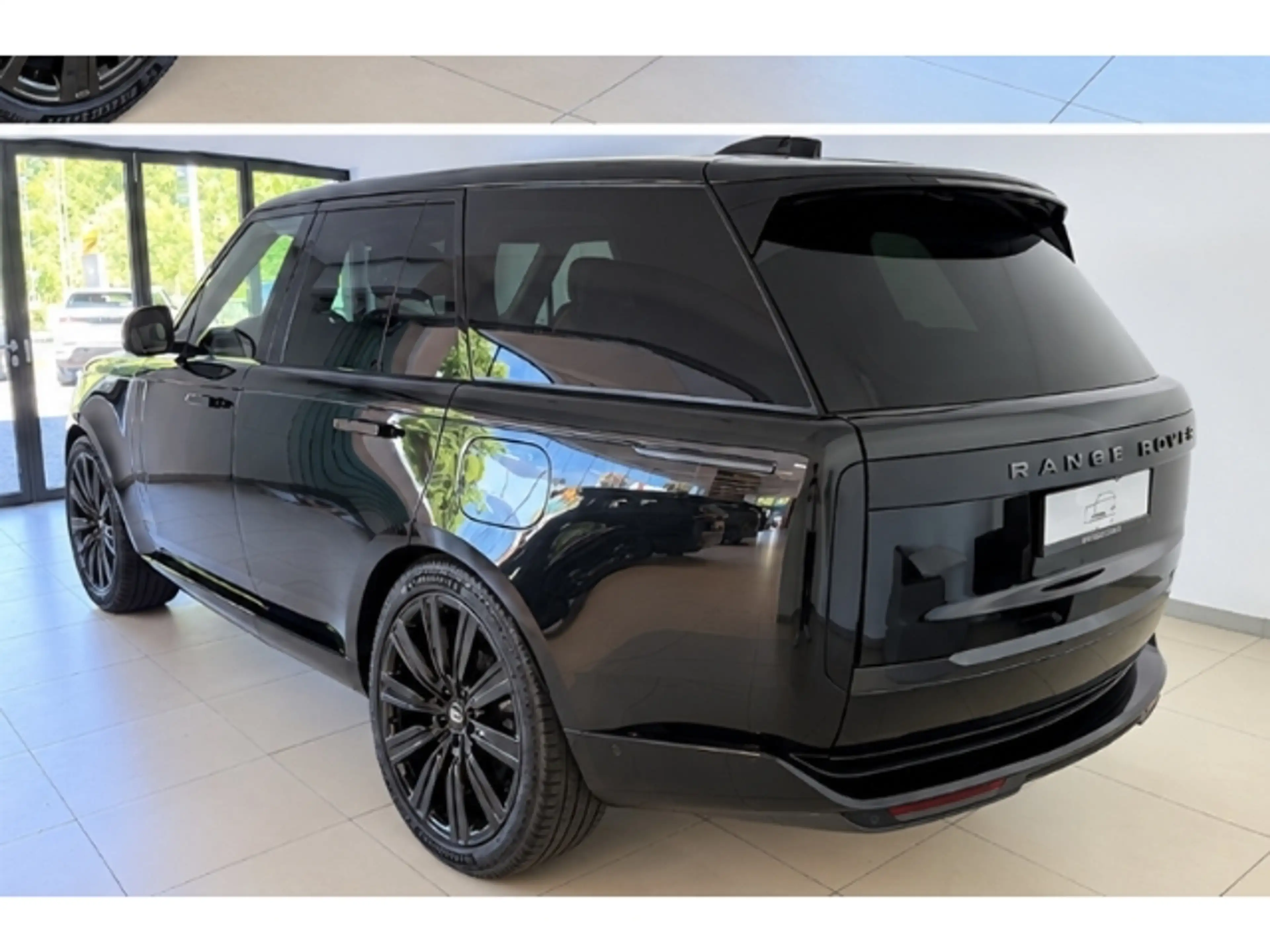 Land Rover Range Rover P460e HSE SHADOW-PACK AHK 22''LM SD — photo 4