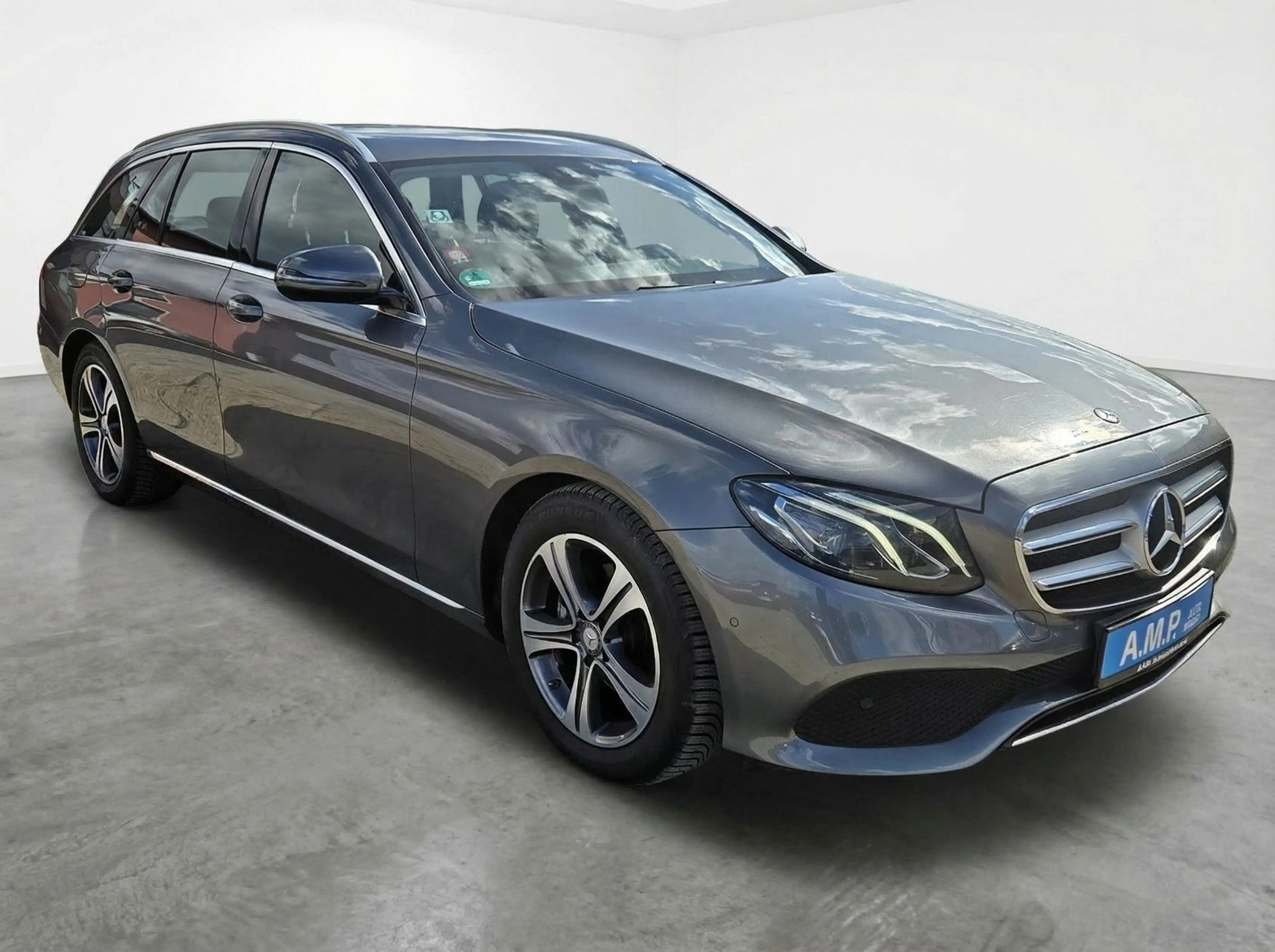 Mercedes-Benz E 200 Aut, GARANTIE, LED, Teilleder, PDC+RFK,S.H — photo 3