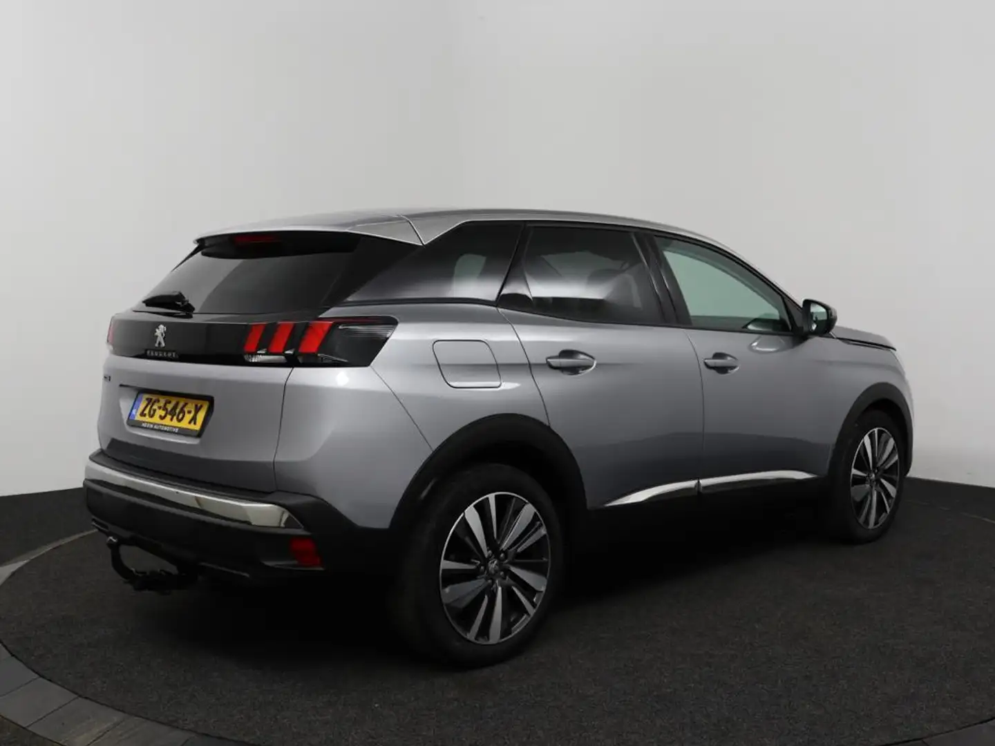 Peugeot 3008 1.2 130 pk Allure | Navigatie | Cruise Control | T Gris - 2