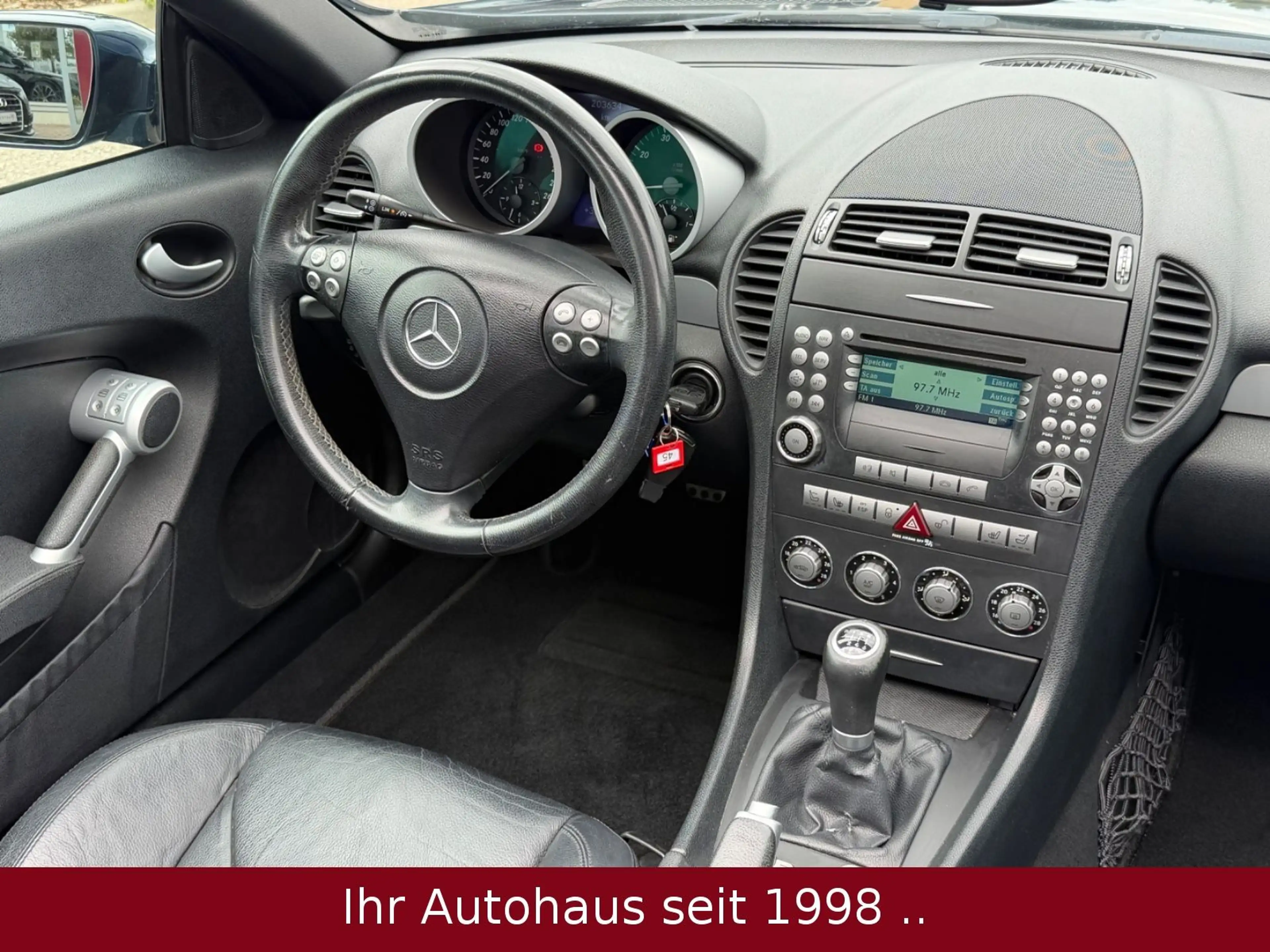 Mercedes-Benz SLK 200 Kompressor *AIRSCARF/SHZ/NAVI/TEMPOMAT* — photo 15