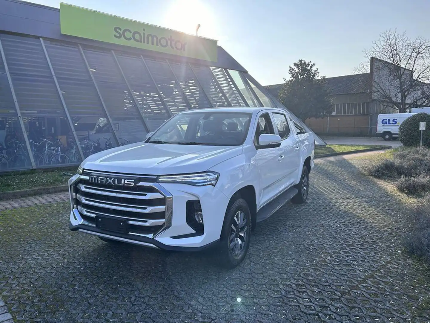 Maxus T90 T 90 88,55 kWh bijela - 1