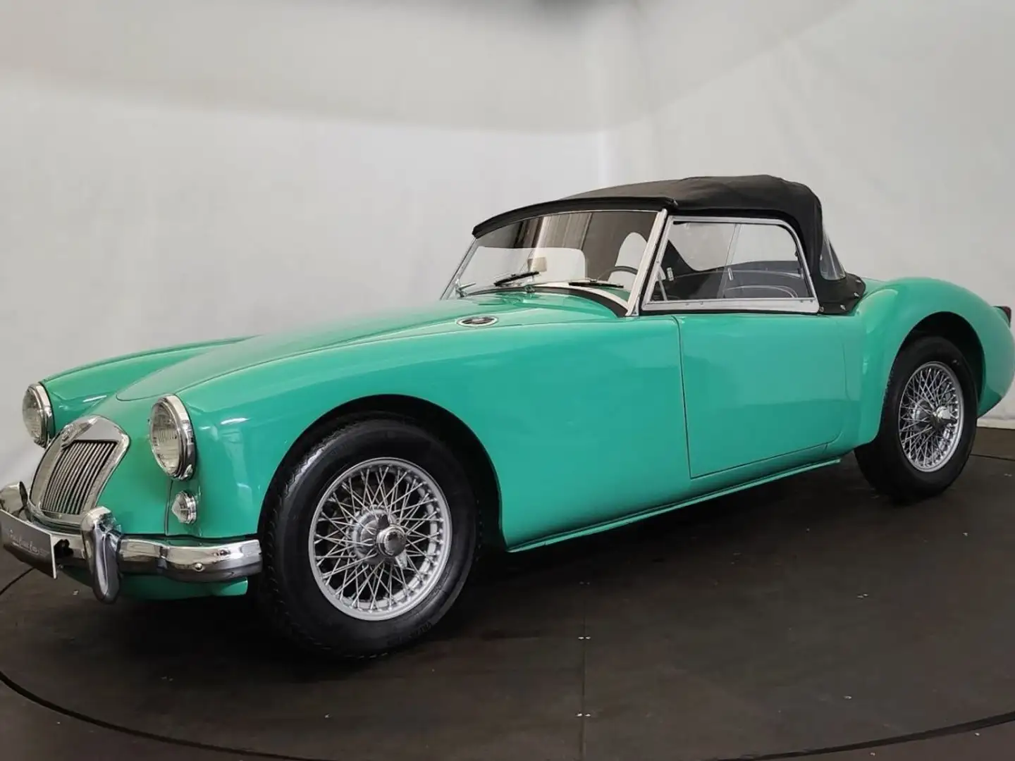 MG MGA A 1500 cabriolet Grün - 2
