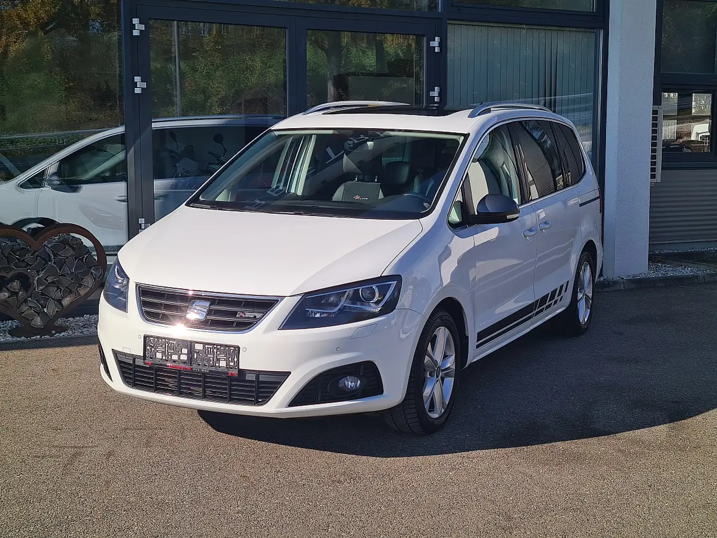 SEAT Alhambra FR 2,0 TDI CR DSG Weiß - 2