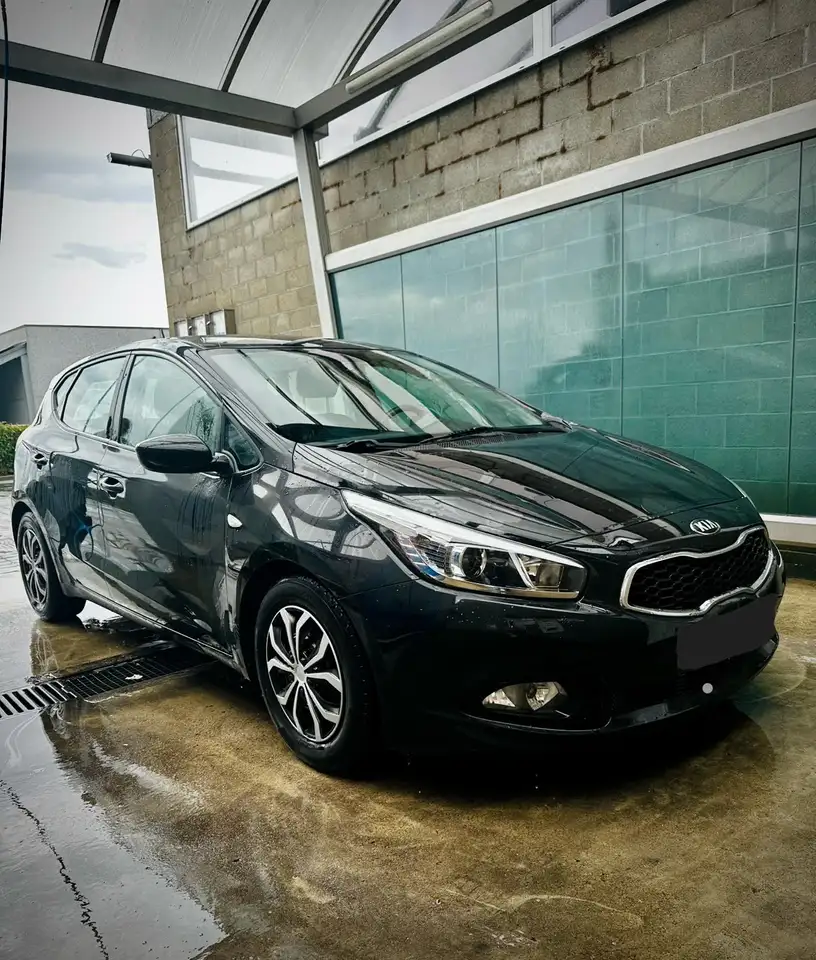 Kia Ceed / cee'd