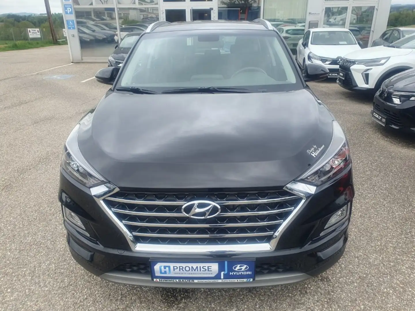 Hyundai TUCSON Level 3 RUN 1,6 CRDi 4WD MT Schwarz - 2