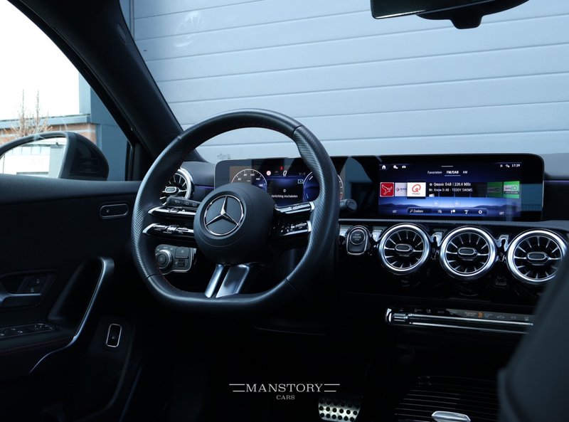 Mercedes-Benz A 250 e AMG Line — photo 8