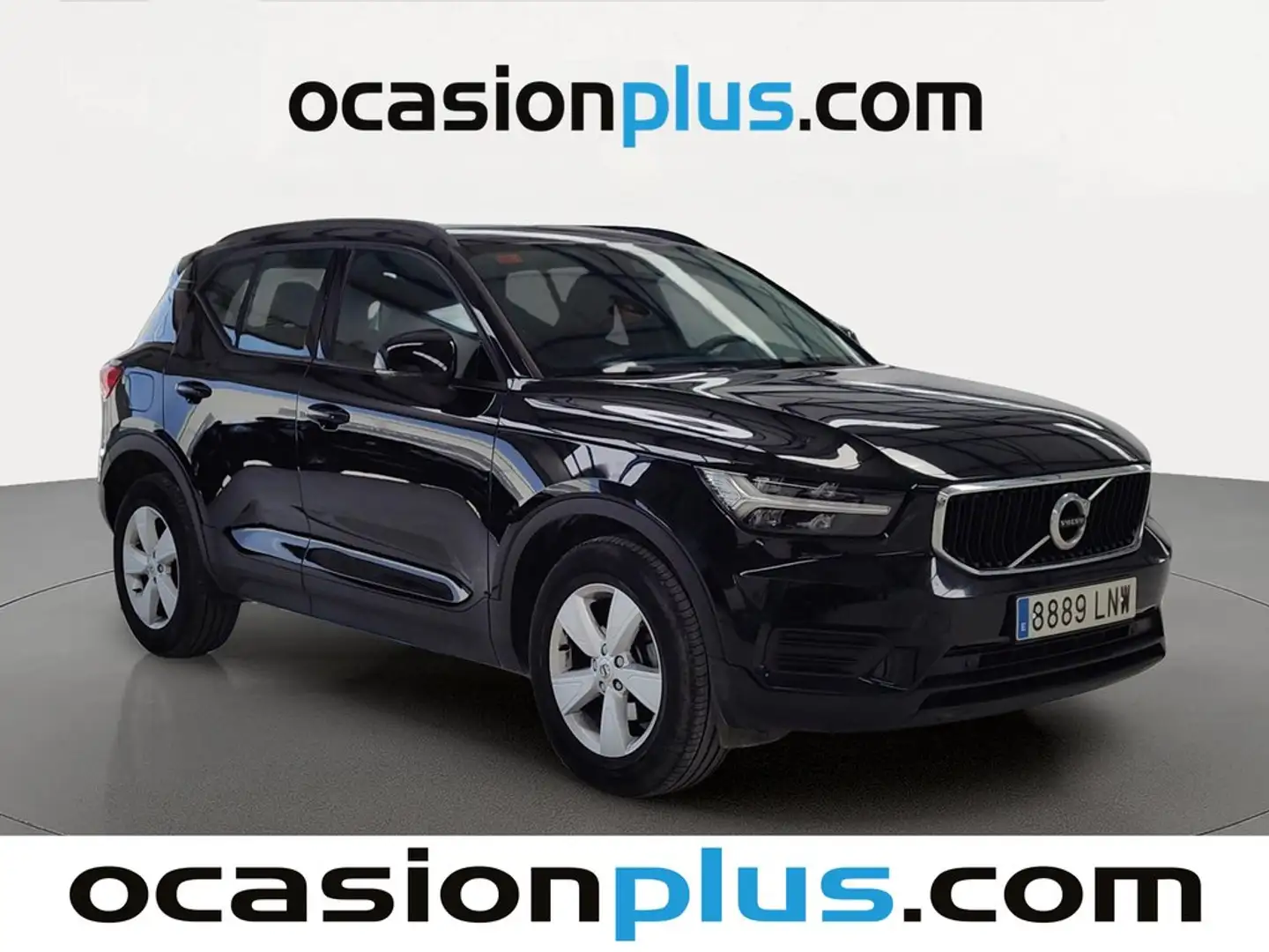 Volvo XC40 T2 Momentum Core Negro - 2