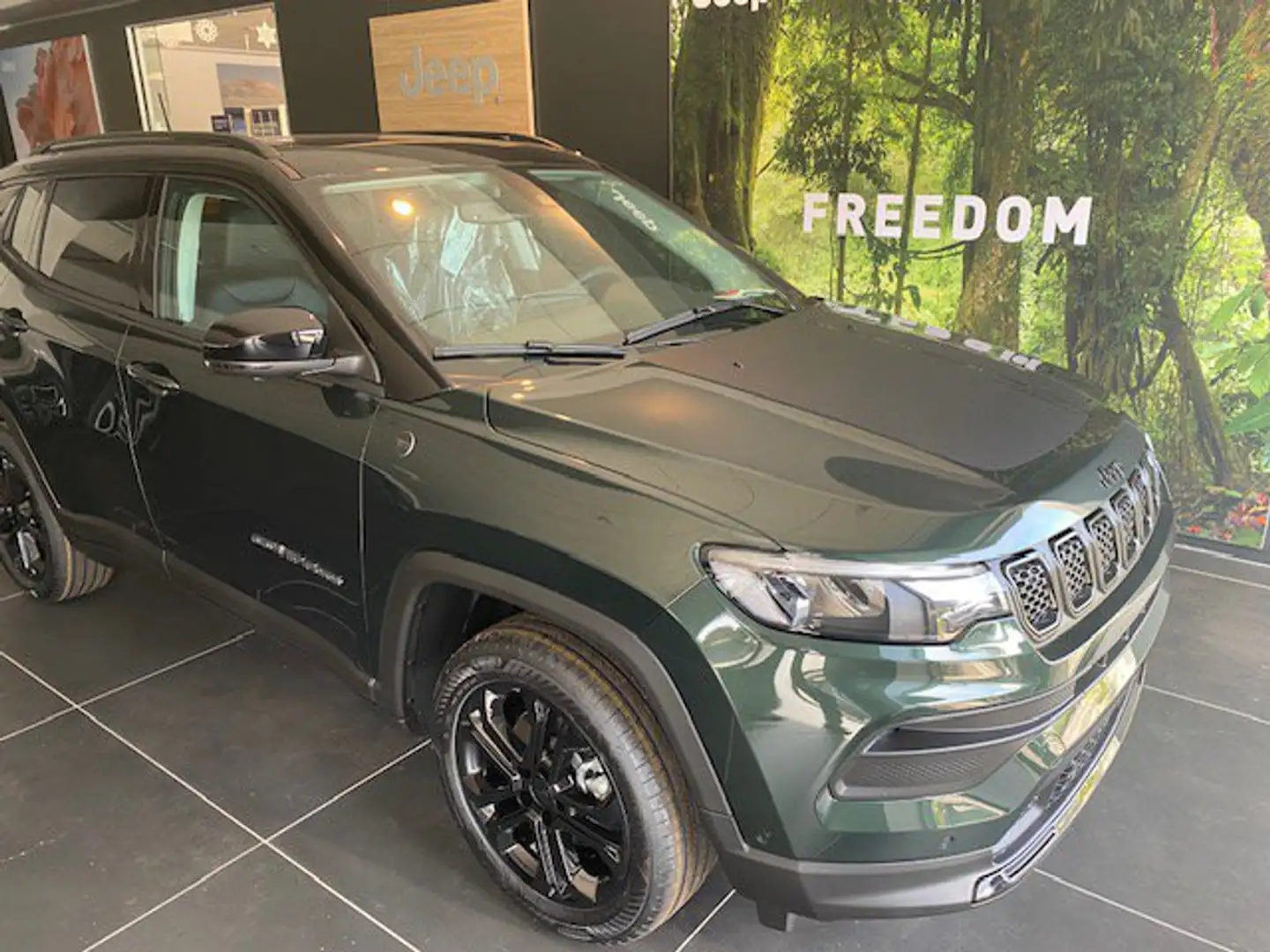 Jeep Compass 1.3 Turbo T4 240 CV PHEV AT6 4xe North Star - 1