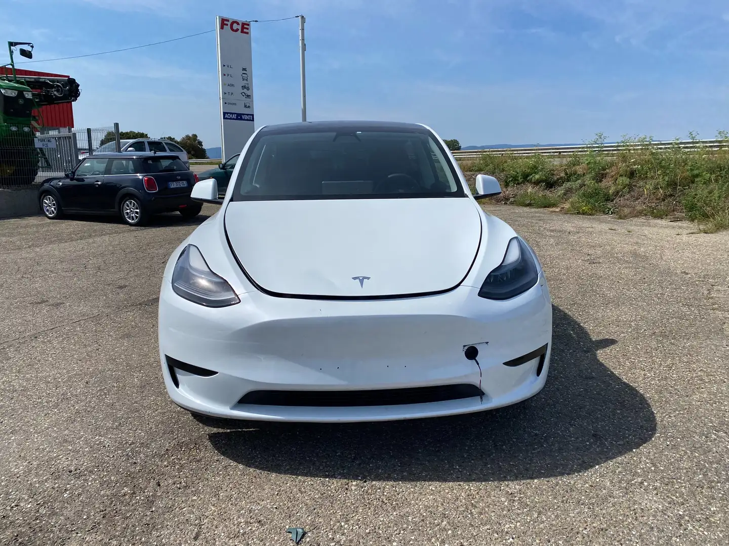 Tesla Model Y Model Y RWD / Origine Française endommagée Weiß - 2